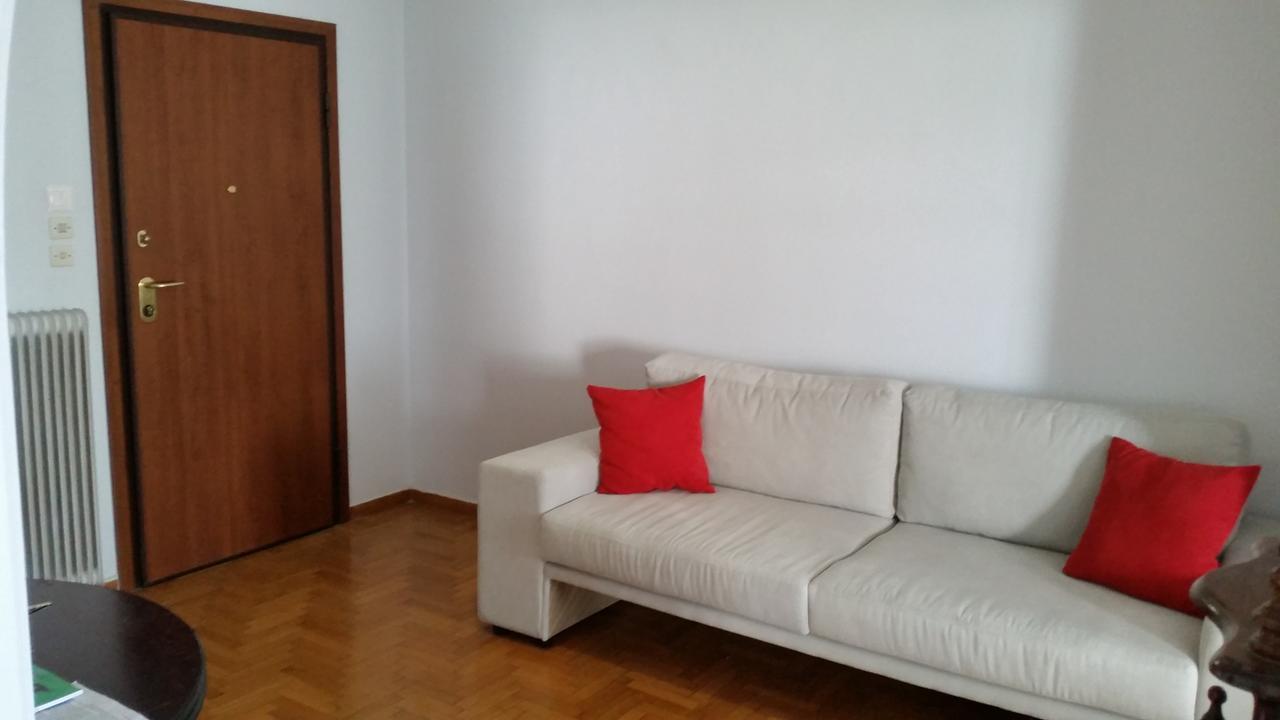 Victoria Grand Apartments Афины Экстерьер фото