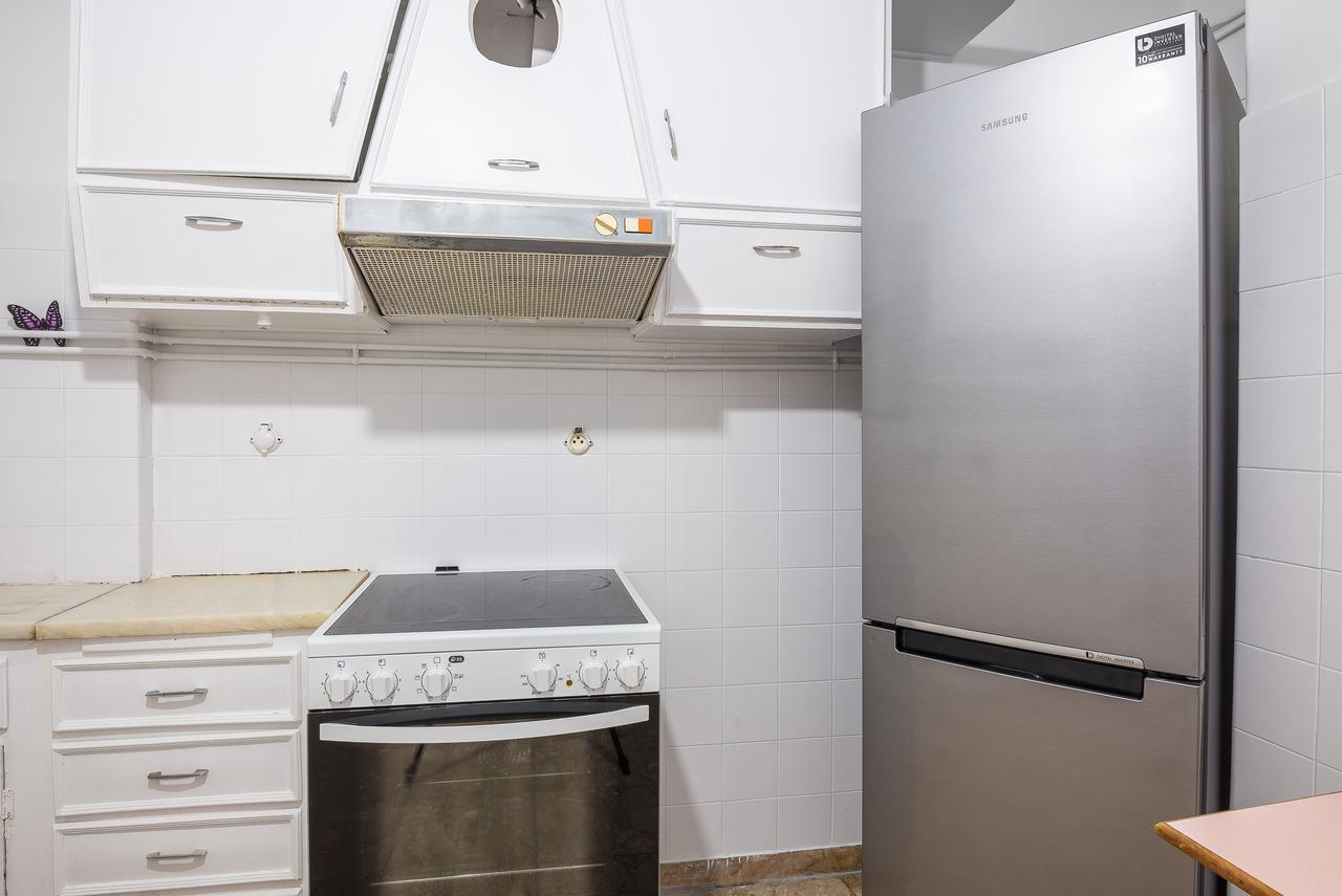 Victoria Grand Apartments Афины Экстерьер фото